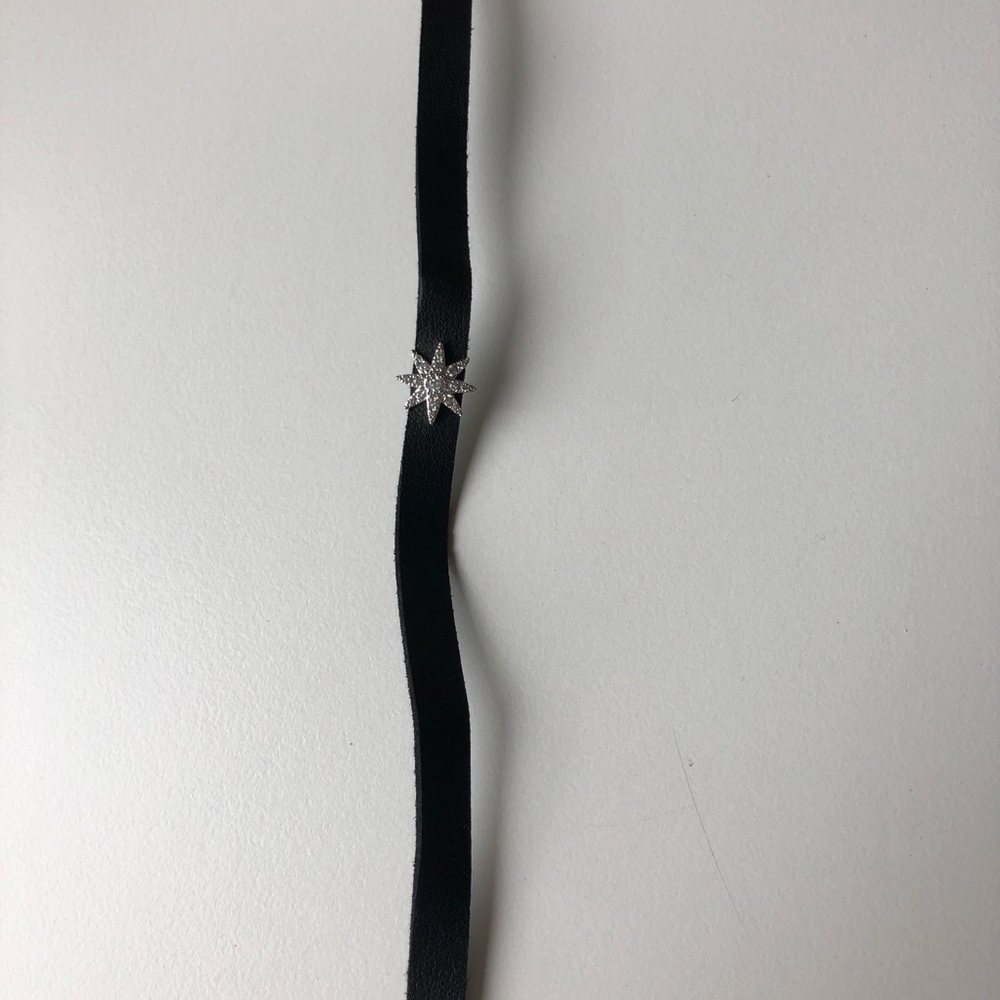 Black choker with starburst